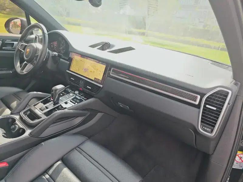 Cayenne E-Hybrid 2021 Cayenne E-Hybrid 2.0T — миниатюра 9