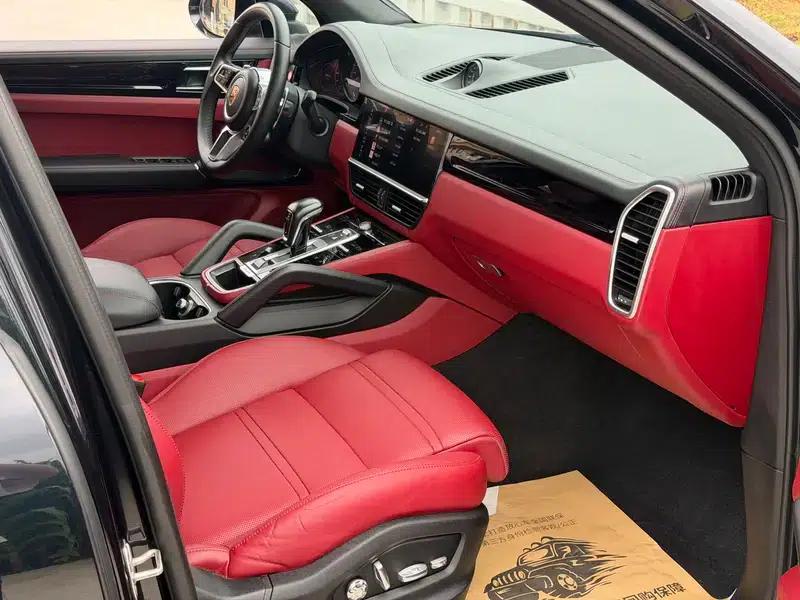 Cayenne E-Hybrid 2021 Cayenne E-Hybrid 2.0T — миниатюра 8