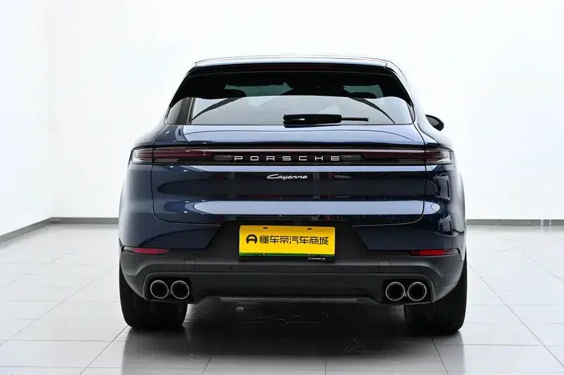 Cayenne E-Hybrid 2024 Cayenne E-Hybrid 2.0T — миниатюра 6