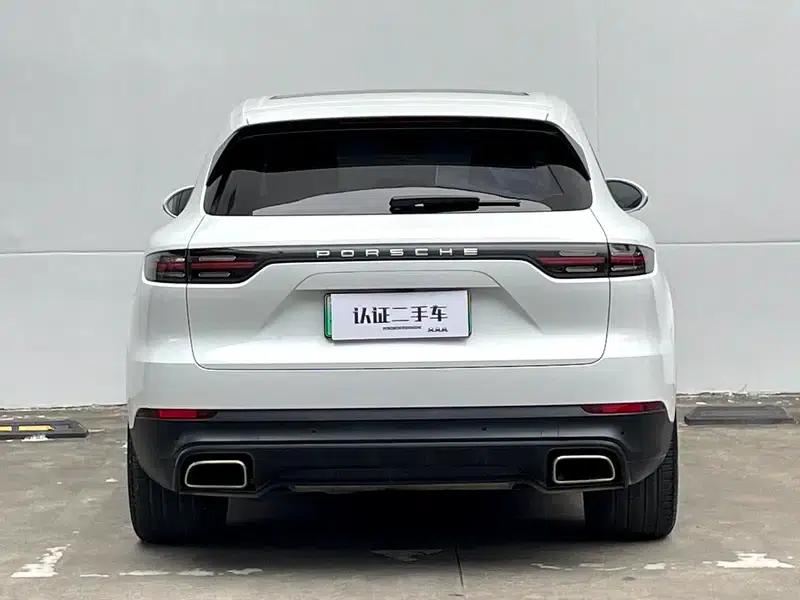 Cayenne E-Hybrid 2019 Cayenne E-Hybrid 2.0T — миниатюра 5