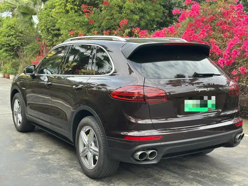 Cayenne E-Hybrid 2016 Cayenne S E-Hybrid 3.0T — миниатюра 4