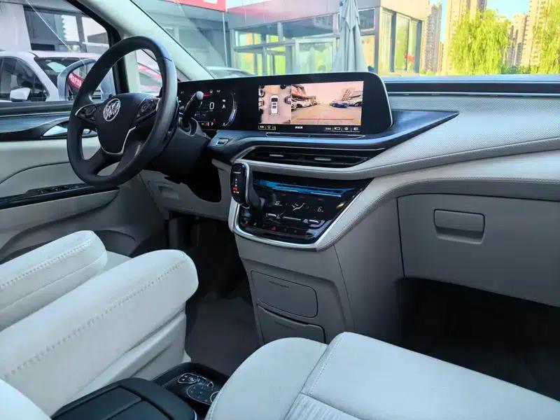 Buick GL8 2023 ES Avantgarde 2.0T Comfort — миниатюра 11