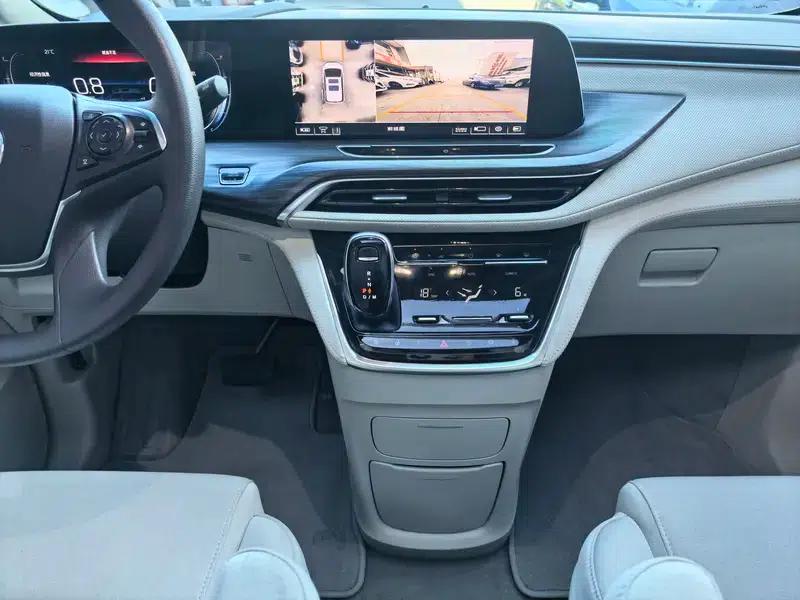 Buick GL8 2023 ES Avantgarde 2.0T Comfort — миниатюра 8