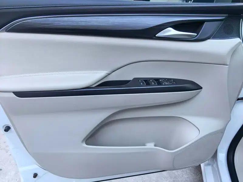 Buick GL8 2023 ES Avantgarde 2.0T Comfort — миниатюра 10