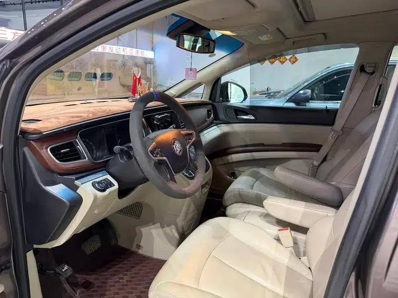 Buick GL8 2017 25S Luxury Edition (National V Emission Standard) — миниатюра 11