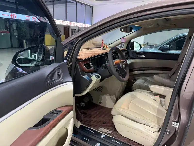 Buick GL8 2017 25S Luxury Edition (National V Emission Standard) — миниатюра 13