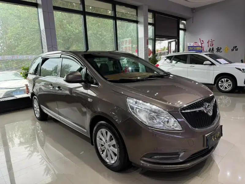 Buick GL8 2017 25S Luxury Edition (National V Emission Standard) — миниатюра 3