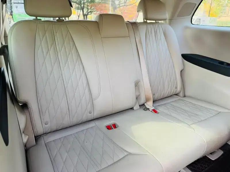 Buick GL8 2021 Facelift Land Business Class 652T Luxury Model — миниатюра 9