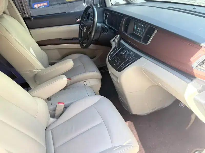Buick GL8 2018 28T Luxury Edition (China VI Emission Standard) — миниатюра 7