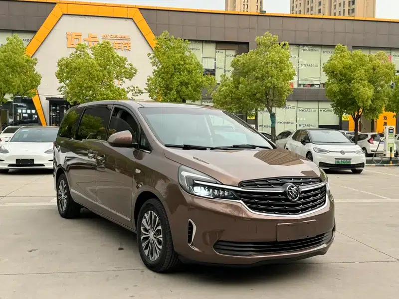 Buick GL8 2021 Facelift Land Business Class 652T Luxury Model — миниатюра 3