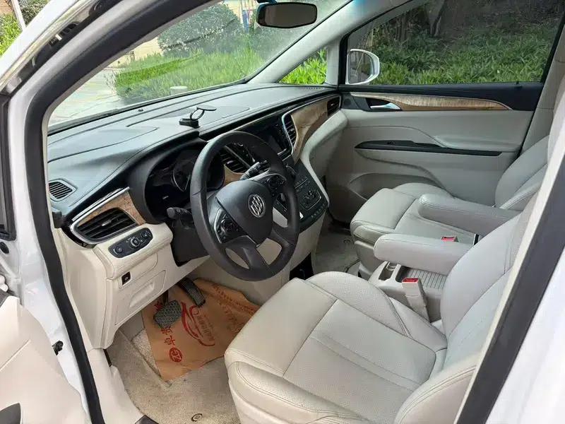 Buick GL8 2017 ES 28T Comfort Model (National V Emission Standard) — миниатюра 9
