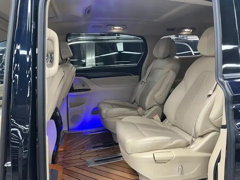 Buick GL8 2023 ES Avantgarde 2.0T Premium Edition — миниатюра 9