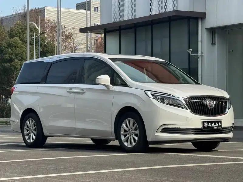 Buick GL8 2017 ES 28T Comfort Model (National V Emission Standard) — миниатюра 3
