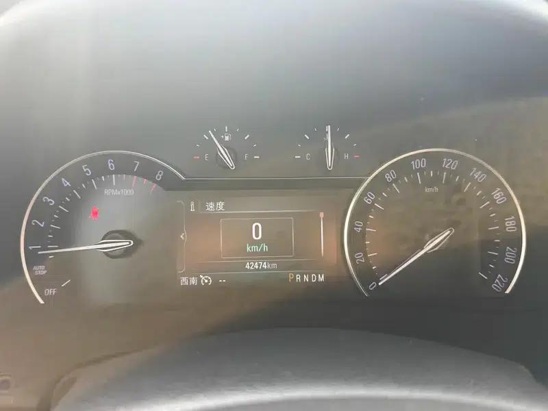 Buick GL8 2017 ES 28T Comfort Model (National V Emission Standard) — миниатюра 10
