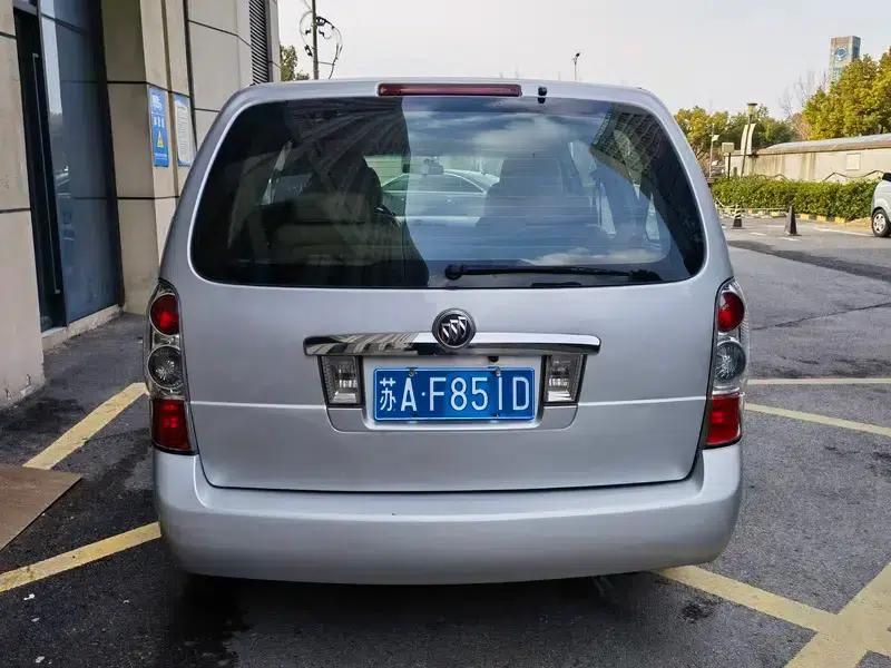 Buick GL8 2014 2.4L Classic Edition — миниатюра 5