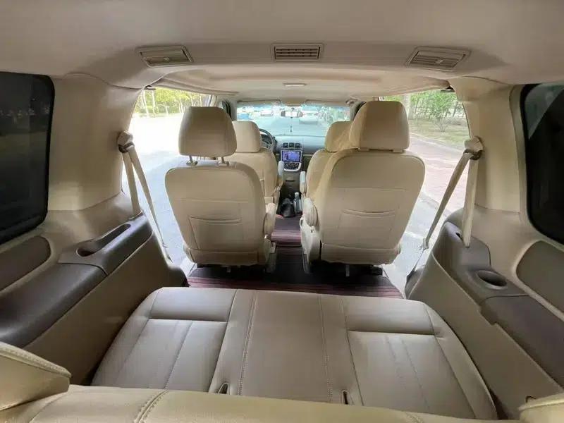 Buick GL8 2013 2.4L CT Luxury Business Comfort Edition — миниатюра 9