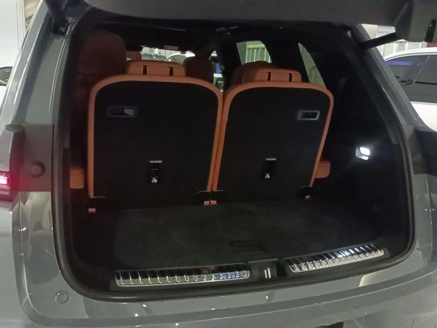 Li Auto L8 2025 Max Smart Refresh Edition — миниатюра 22