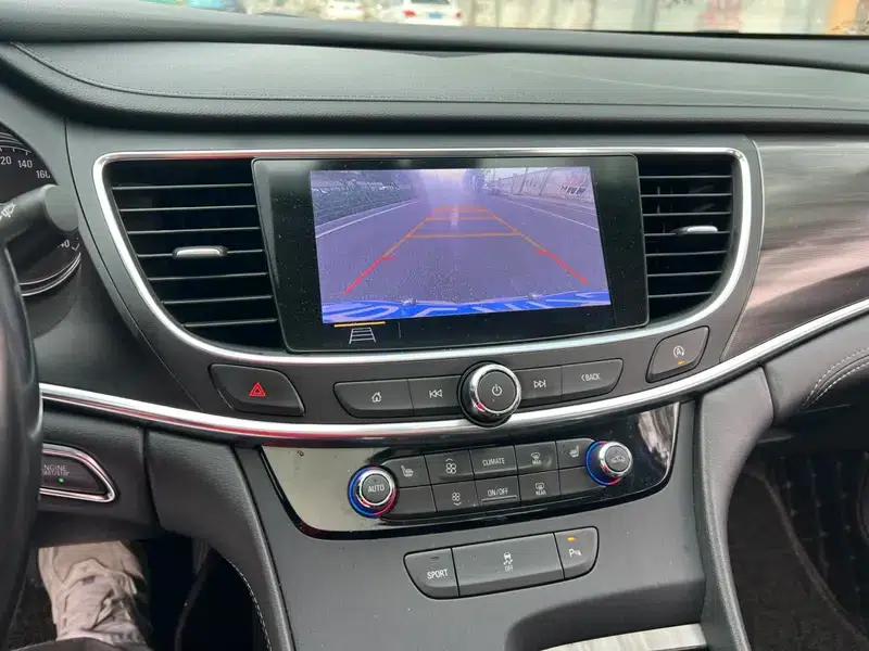 Buick LaCrosse 2019 28T Luxury Edition — миниатюра 12