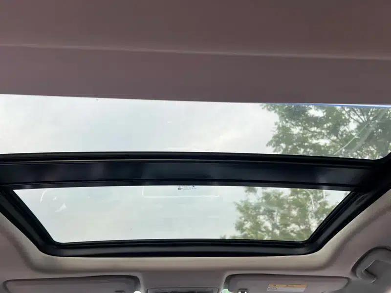 Buick LaCrosse 2019 28T Luxury Edition — миниатюра 8