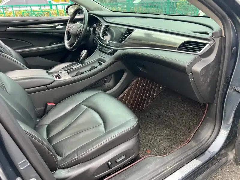 Buick LaCrosse 2019 28T Luxury Edition — миниатюра 9