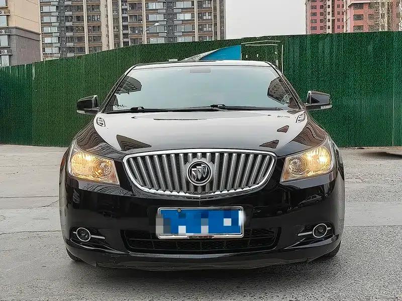 Buick LaCrosse 2012 2.4L SIDI Elegant Edition — миниатюра 2