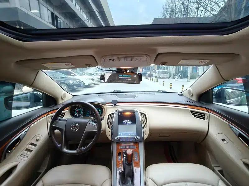 Buick LaCrosse 2012 2.4L SIDI Elegant Edition — миниатюра 7