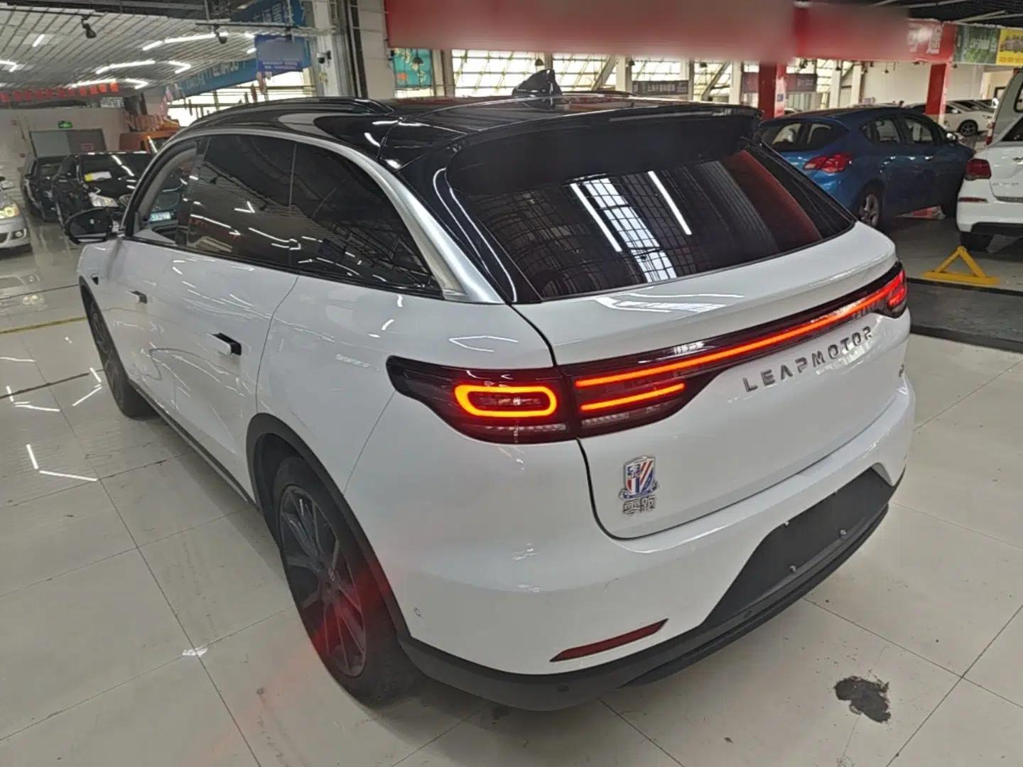 Leapmotor C11 2023 Pure Electric 500 Smart Edition — миниатюра 4