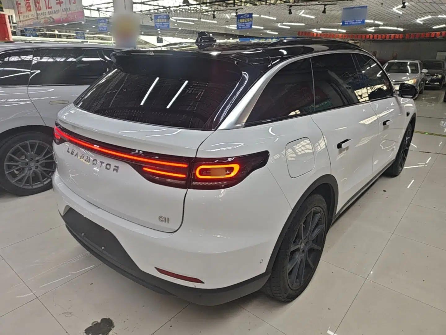 Leapmotor C11 2023 Pure Electric 500 Smart Edition — миниатюра 6