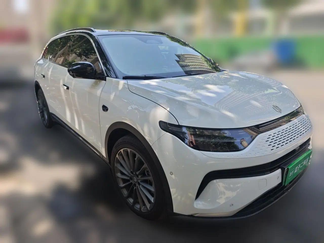 Leapmotor C11 2024 Range-Extended 300 Luxury Edition — миниатюра 3