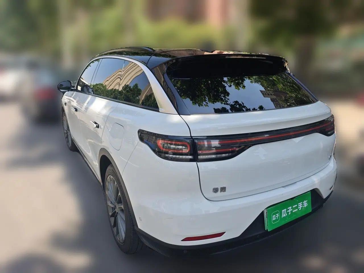 Leapmotor C11 2024 Range-Extended 300 Luxury Edition — миниатюра 4