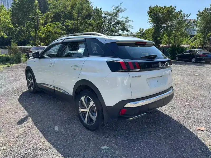 Peugeot 4008 2018 350THP Comfort Edition — миниатюра 4