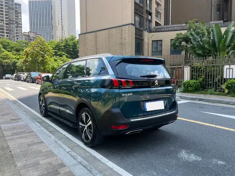 Peugeot 5008 2017 380THP 7-seater Elite Edition — миниатюра 4