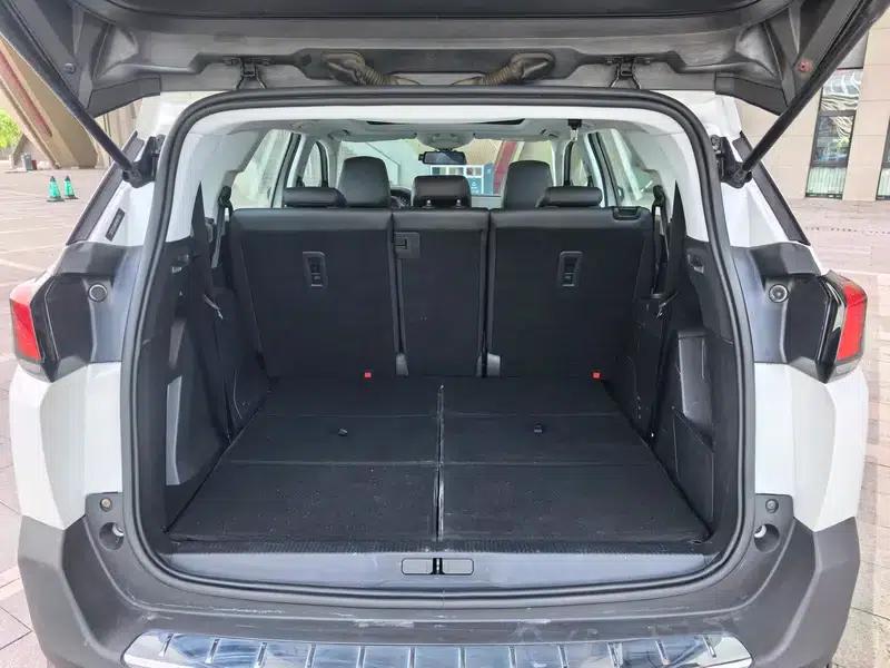 Peugeot 5008 2017 350THP 7-seater Elite Edition — миниатюра 23