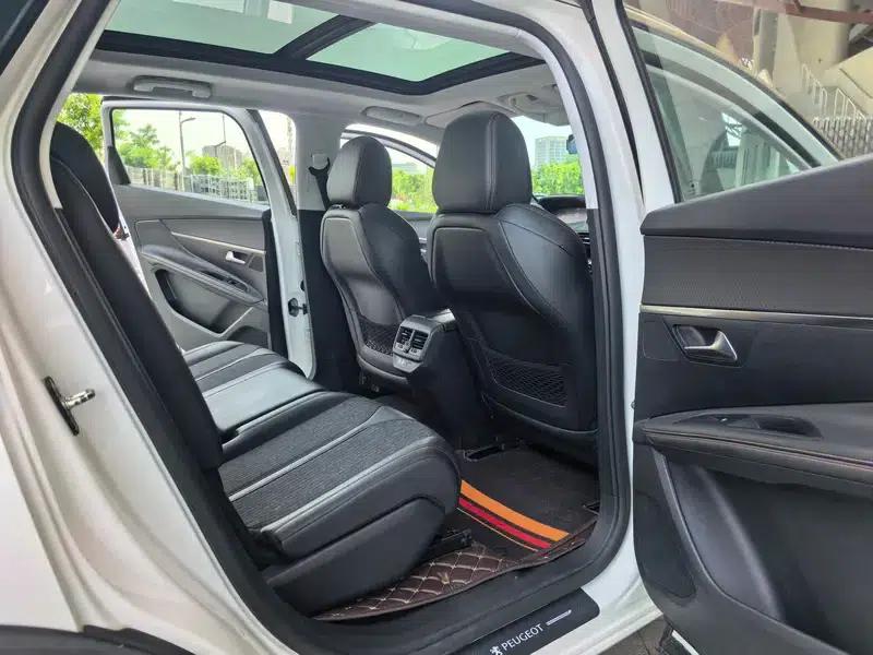 Peugeot 5008 2017 350THP 7-seater Elite Edition — миниатюра 24