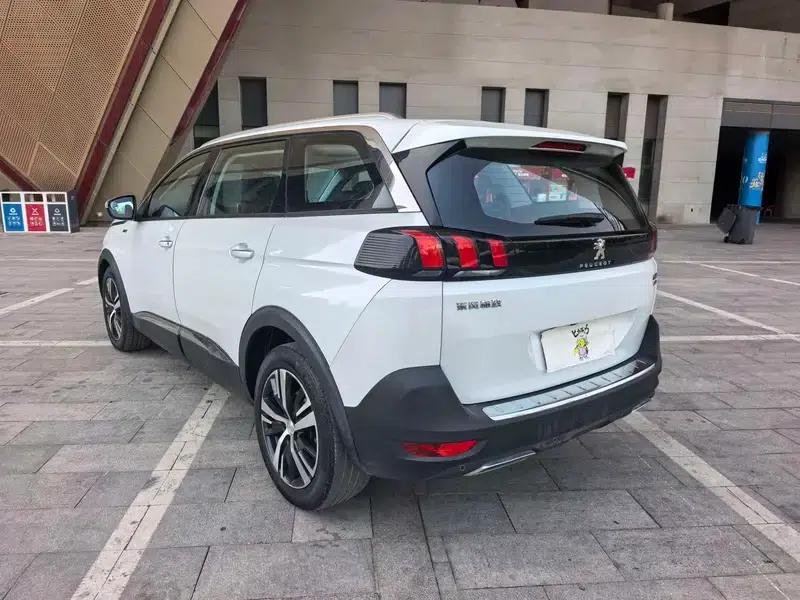 Peugeot 5008 2017 350THP 7-seater Elite Edition — миниатюра 4