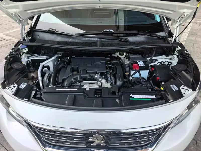 Peugeot 5008 2017 350THP 7-seater Elite Edition — миниатюра 7