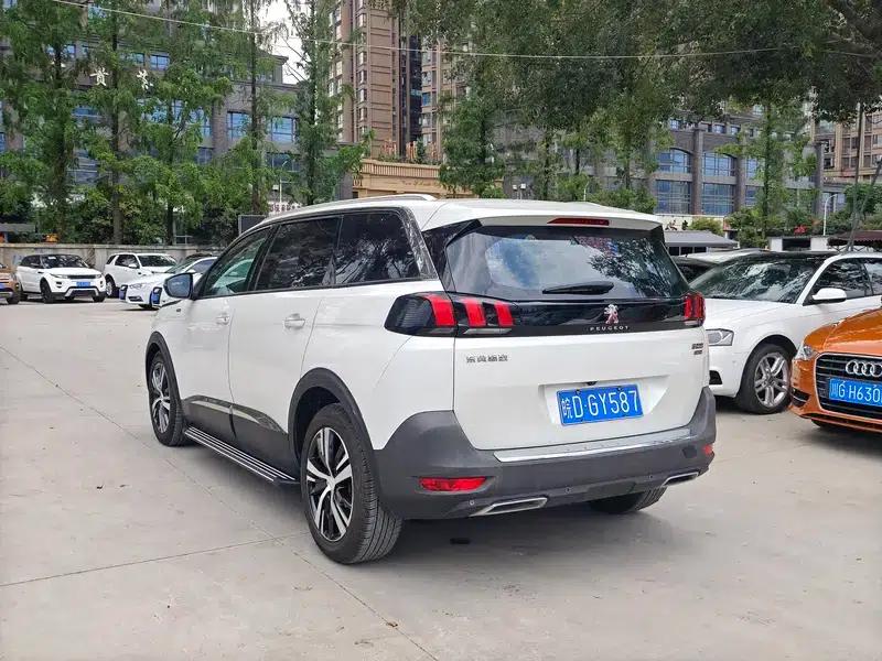 Peugeot 5008 2017 380THP 7-seater Elite Edition — миниатюра 4