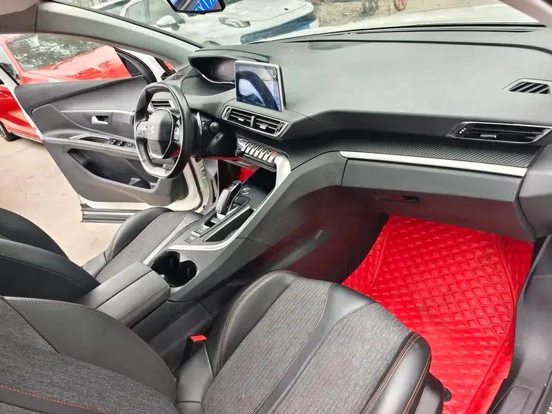 Peugeot 5008 2017 380THP 7-seater Elite Edition — миниатюра 8