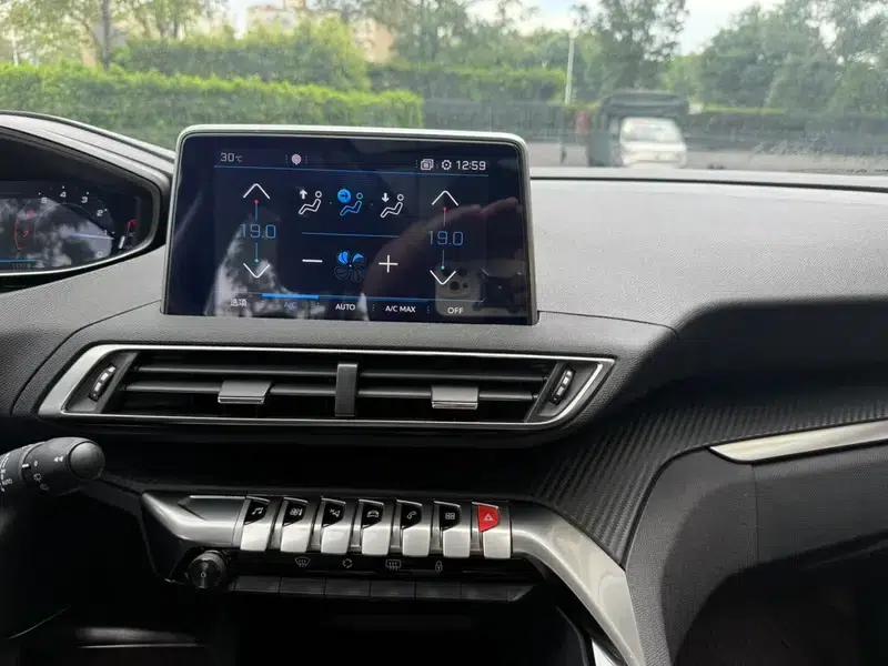 Peugeot 5008 2017 350THP 5-seater Elite Edition — миниатюра 14