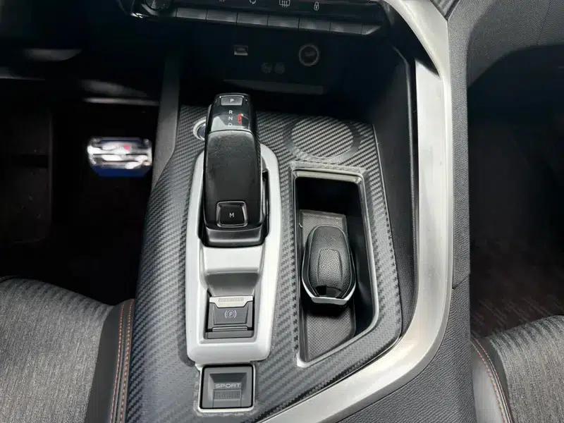 Peugeot 5008 2017 350THP 5-seater Elite Edition — миниатюра 17
