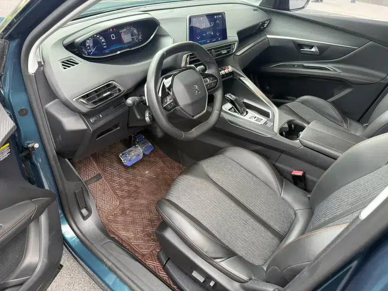 Peugeot 5008 2017 350THP 5-seater Elite Edition — миниатюра 25