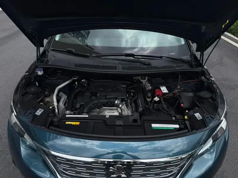 Peugeot 5008 2017 350THP 5-seater Elite Edition — миниатюра 8