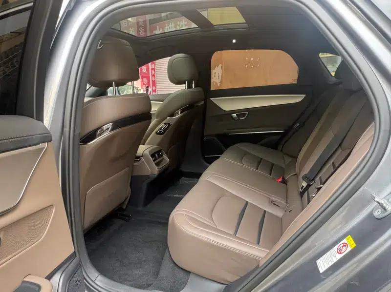 Han EV 2021 Standard Range Luxury Edition — миниатюра 9