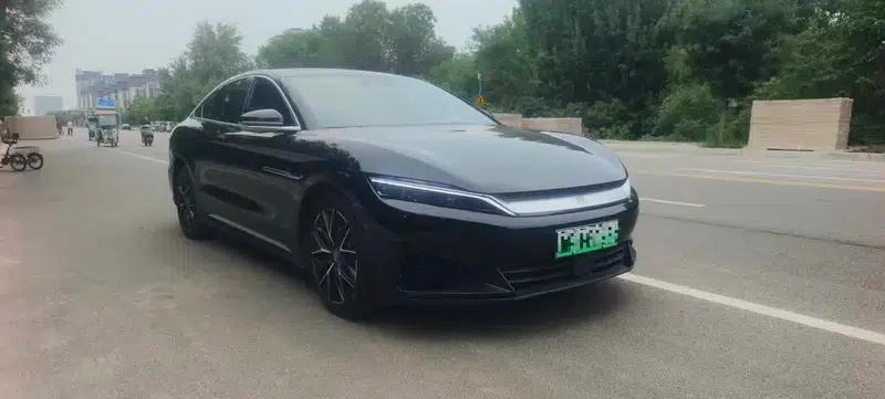 Han EV 2024 Glory Edition 605KM Premium — миниатюра 3