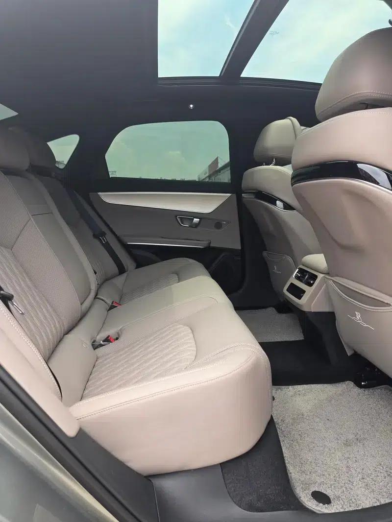 Han EV 2025 Long Range Intelligent Driving Edition 635KM Flagship Model — миниатюра 6