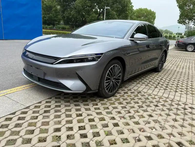 Han EV 2020 Extended Range Premium Edition — миниатюра 1