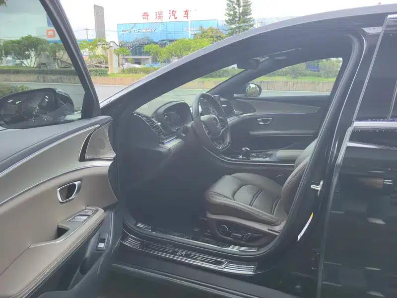 Han EV 2021 Standard Range Luxury Edition — миниатюра 8