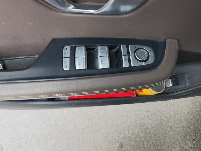 Han EV 2020 Extended Range Luxury Edition — миниатюра 15