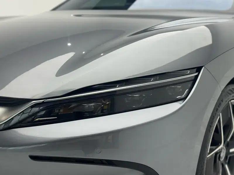 Han EV 2022 Genesis Edition 715KM Deluxe Model — миниатюра 12
