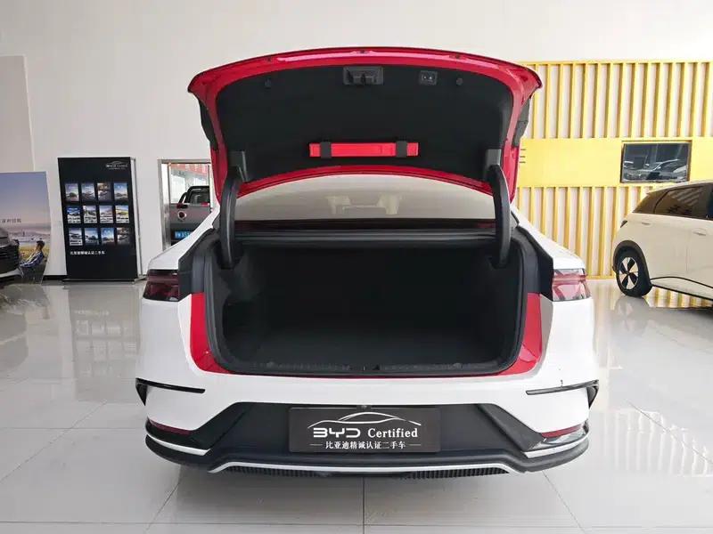 Han EV 2022 Genesis Edition 610KM 4WD Premium — миниатюра 21